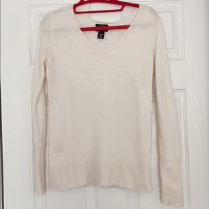 COPY - 100% CASHMERE Halogen V-Neck Sweater Size M